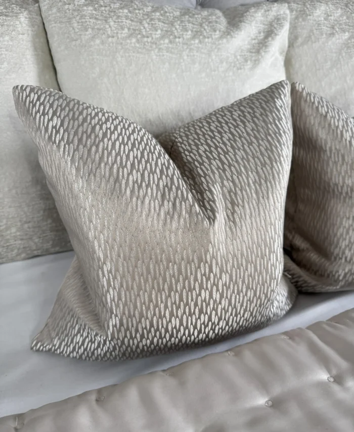 ASTRID LUXURY CUSHION COVER - FAWN