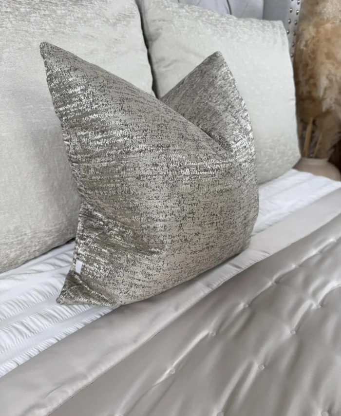 PEPIN LUXURY CUSHION COVER - PEBBLE