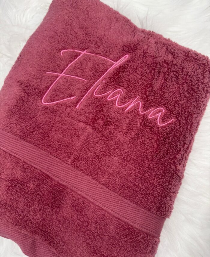 SCARLETT EMBROIDERED KIDS TOWEL